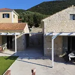 فيلة Kouvarata Stavros