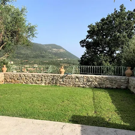 Kouvarata Stavros Βαθύ